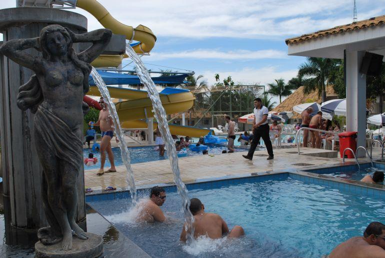 Diroma Resort - Achei Ferias Caldas Novas Luaran gambar